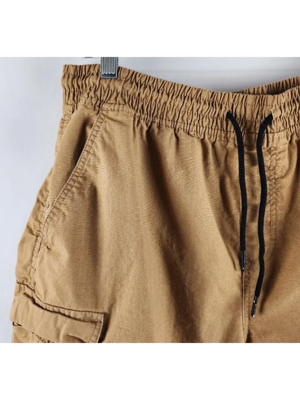 Southpole Shorts Mens XL Brown Tan Cargo Shorts (32x8)